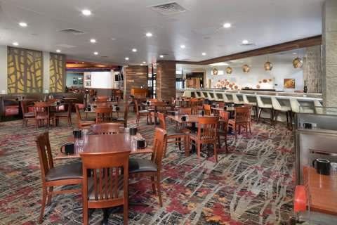 DoubleTree By Hilton Lawrence - LBG 9