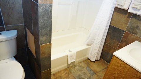 Virginia Inn - LBG 29