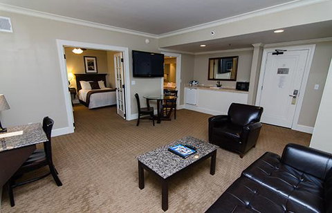 The Eldridge Hotel - LBG 5