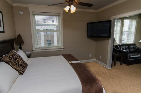 The Eldridge Hotel - LBG 8