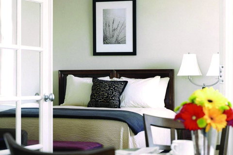 The Eldridge Hotel - LBG 9