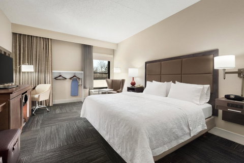 Hampton Inn Lawrence - LBG 14