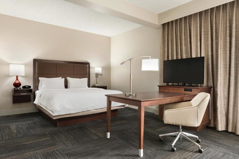 Hampton Inn Lawrence - LBG 11
