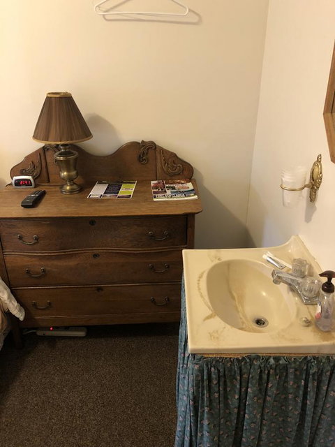 The Courtland Hotel & Spa - LBG 8