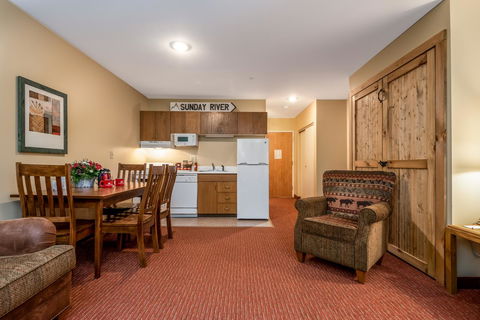 Grand Summit Hotel - LBG 10