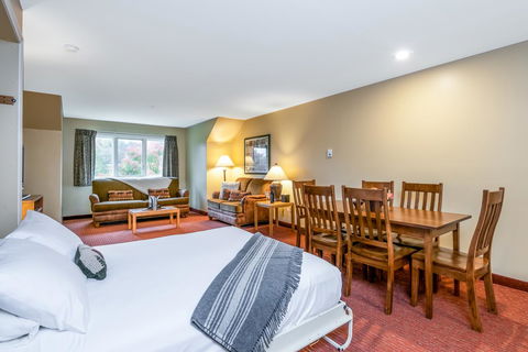 Grand Summit Hotel - LBG 9