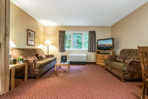 Grand Summit Hotel - LBG 14