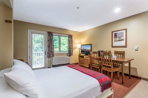 Grand Summit Hotel - LBG 20