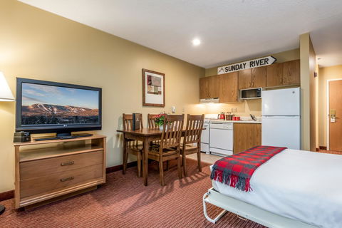 Grand Summit Hotel - LBG 19