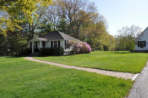 Pleasant Lake House B&B - LBG 36