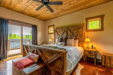 Mountain Estate Family Getaway - LBG 13