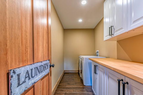 Mountain Estate Family Getaway - LBG 26