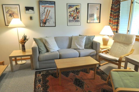 Slopeside: Cascades C-10 - LBG 13