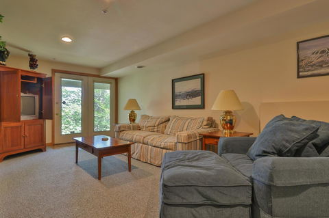 Locke Mountain D1 - LBG 39