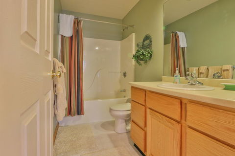 Locke Mountain D1 - LBG 16