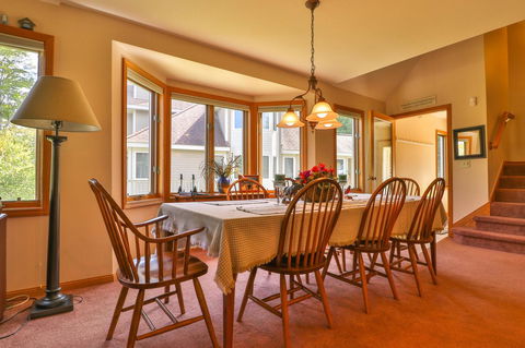 Locke Mountain D1 - LBG 11