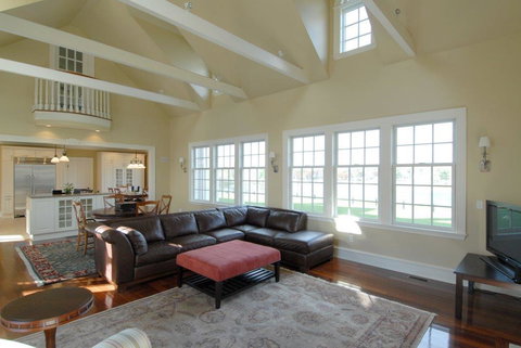 Magnificent Waterfront Estate - LBG 18