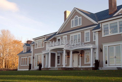 Magnificent Waterfront Estate - LBG 43