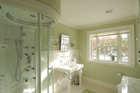 Magnificent Waterfront Estate - LBG 13