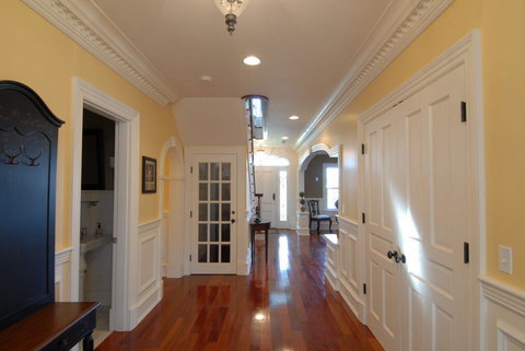 Magnificent Waterfront Estate - LBG 10