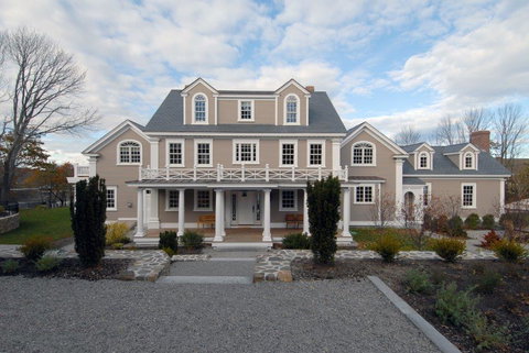 Magnificent Waterfront Estate - LBG 2