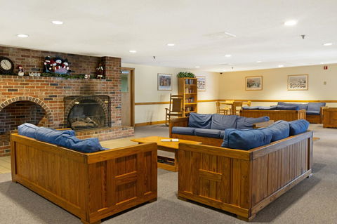 1 Bed 1 Bath Vacation Home In Newry - LBG 17