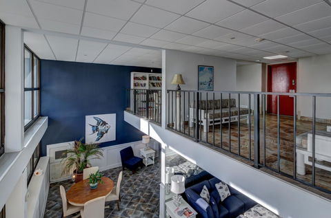9400 Condos - LBG 11