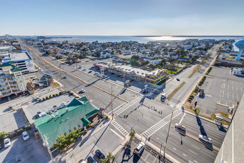 9400 Condos - LBG 10