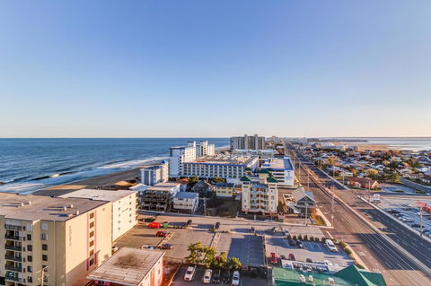 9400 Condos - LBG 7