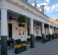 Washington Inn  Tavern