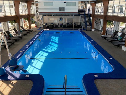 Hyannis Inn - LBG 12