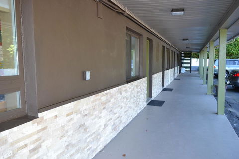 Americas Best Value Inn-Holyoke - LBG 20