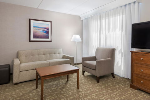 Homewood Suites By Hilton Holyoke-Springfield/North - LBG 7