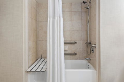 Homewood Suites By Hilton Holyoke-Springfield/North - LBG 19