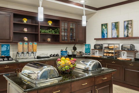 Homewood Suites By Hilton Holyoke-Springfield/North - LBG 24