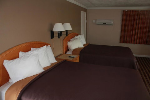 Cape Cod Inn - LBG 11
