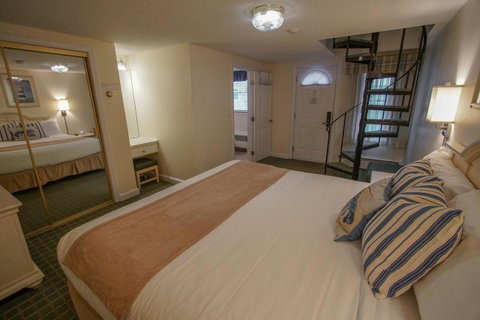 Cape Winds Resort - LBG 28