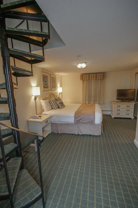 Cape Winds Resort - LBG 23
