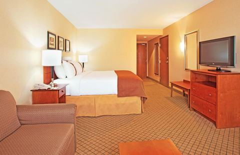 Holiday Inn Battle Creek - LBG 8