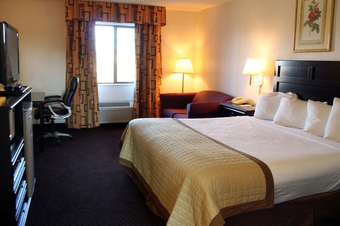 Baymont By Wyndham Battle Creek Downtown - LBG 22