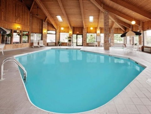 Baymont By Wyndham Battle Creek Downtown - LBG 1