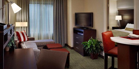 Staybridge Suites Marquette - LBG 20