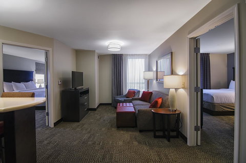 Staybridge Suites Marquette - LBG 32
