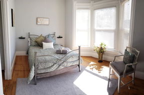 Book Adrian Accommodation Vacations LBG LBG