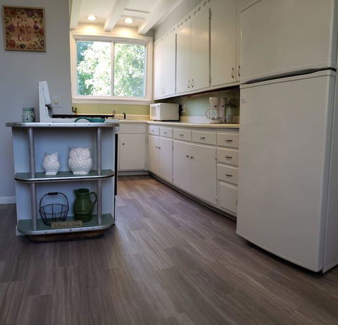 3 Bed APT Near Downtown-6 Guests - LBG 8