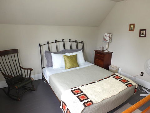 Agape Centennial House - LBG 26