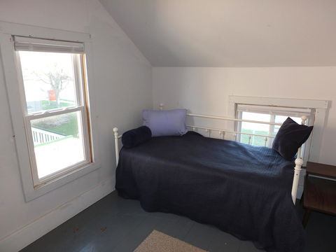 Agape Centennial House - LBG 39