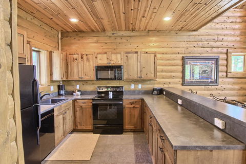 801 Mountain Cabin - LBG 2