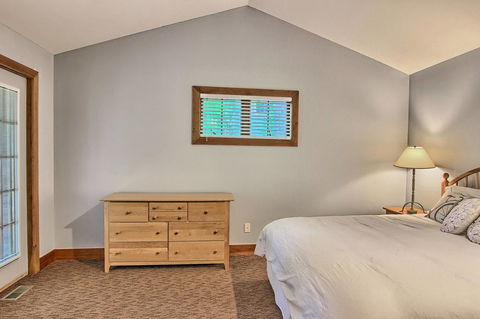 780 Disciples Village Condo - LBG 2