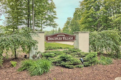 780 Disciples Village Condo - LBG 8